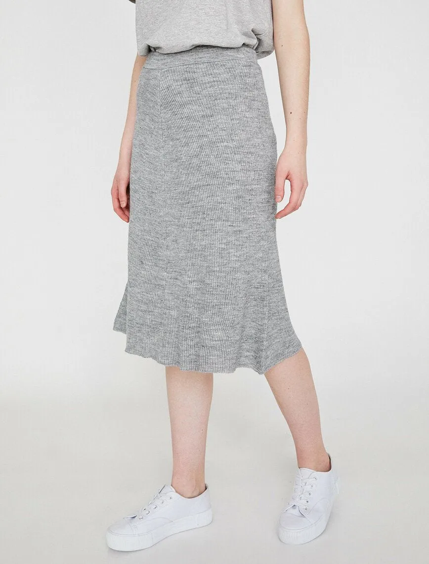 12296 Grey Midi Skirt