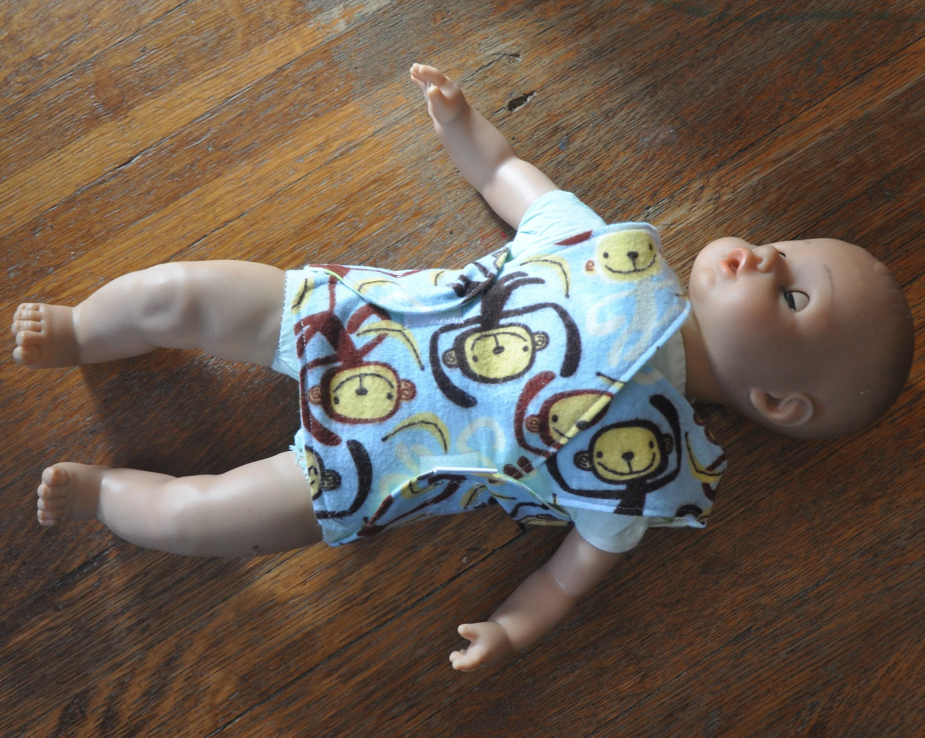 Alpaca NICU smock. 3-5 lb. Ready to Ship.