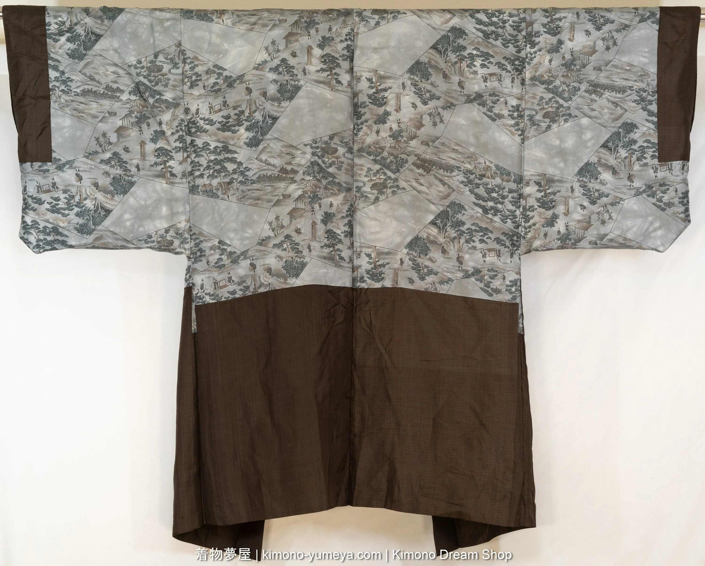 Antique Men's Haori with Koushi Pattern - Vintage Silk Kimono Jacket from Early 1900s - Brown with Black Stripes - Traditional Japanese Clothing