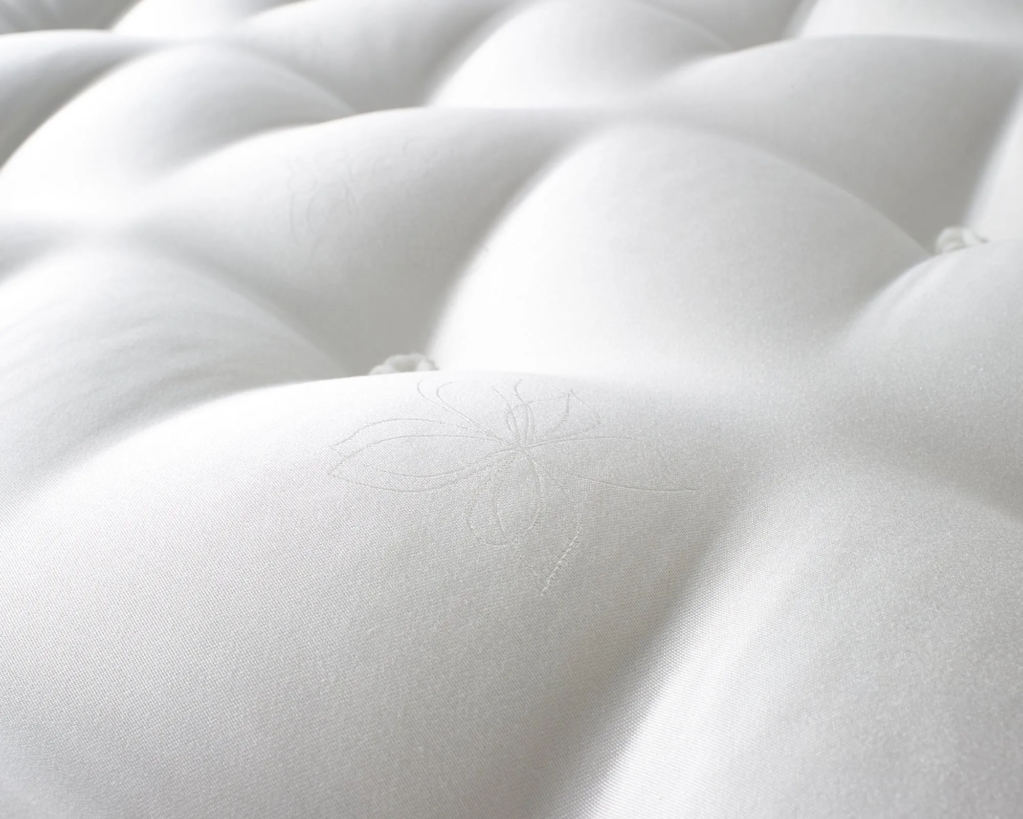 Aspire Natural Cashmere 1000 pocket Pillowtop Mattress