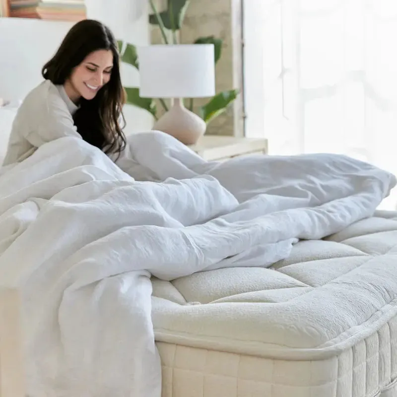 AVOCADO LUXURY ORGANIC MATTRESS | Medium Model Standard