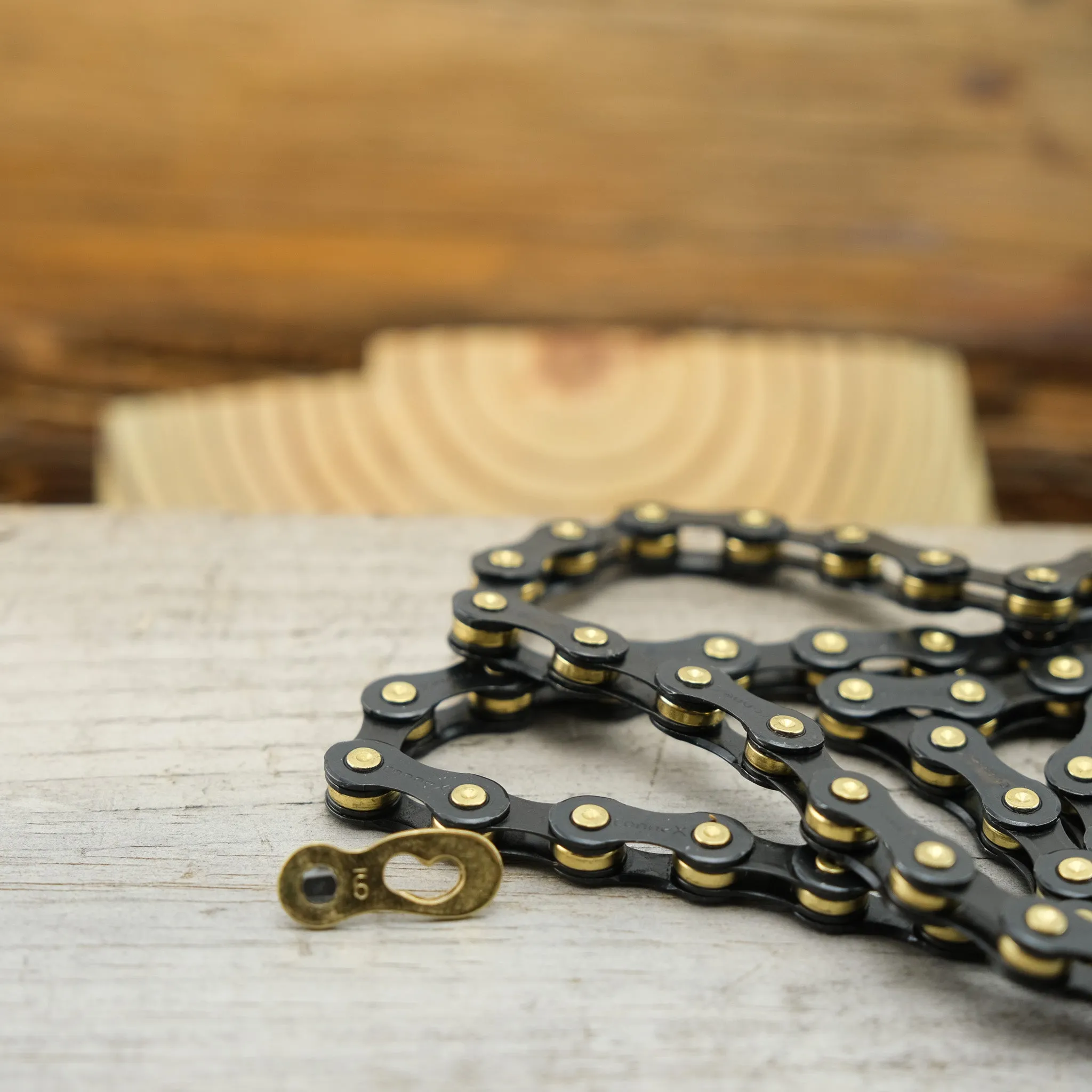 Connex Chains
