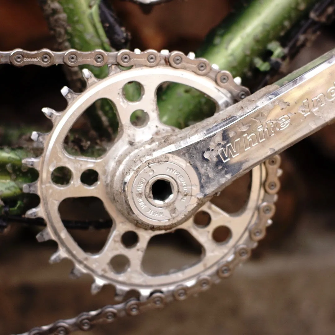 Connex Chains