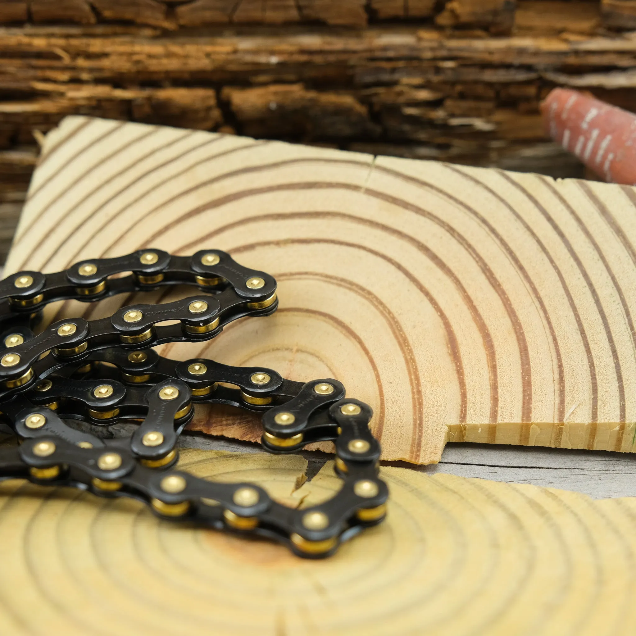 Connex Chains
