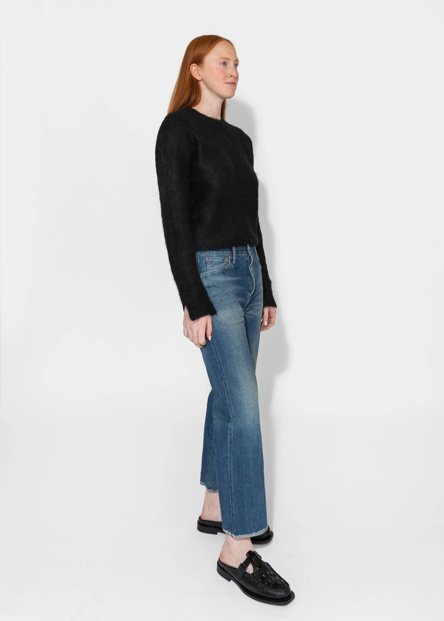 Cropped Sweater in Black