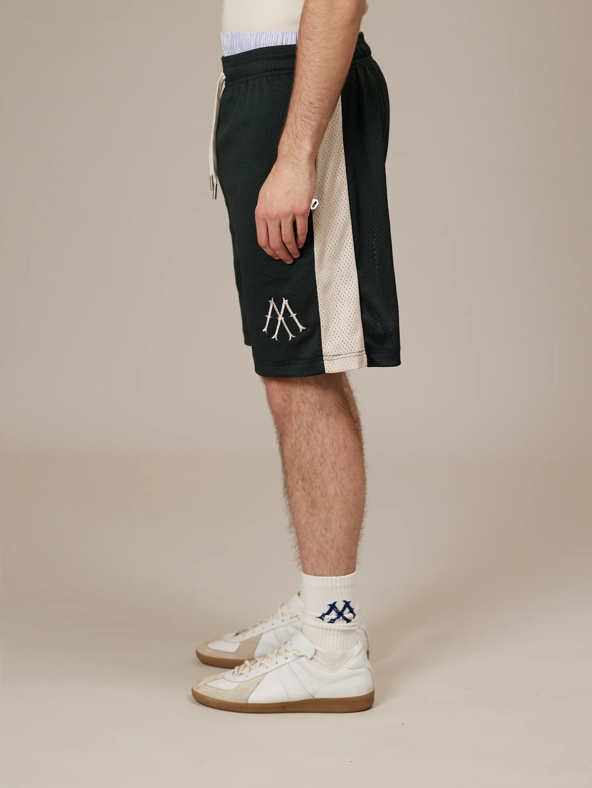 DARK GREEN MESH SHORTS STRIPE "CREAM"