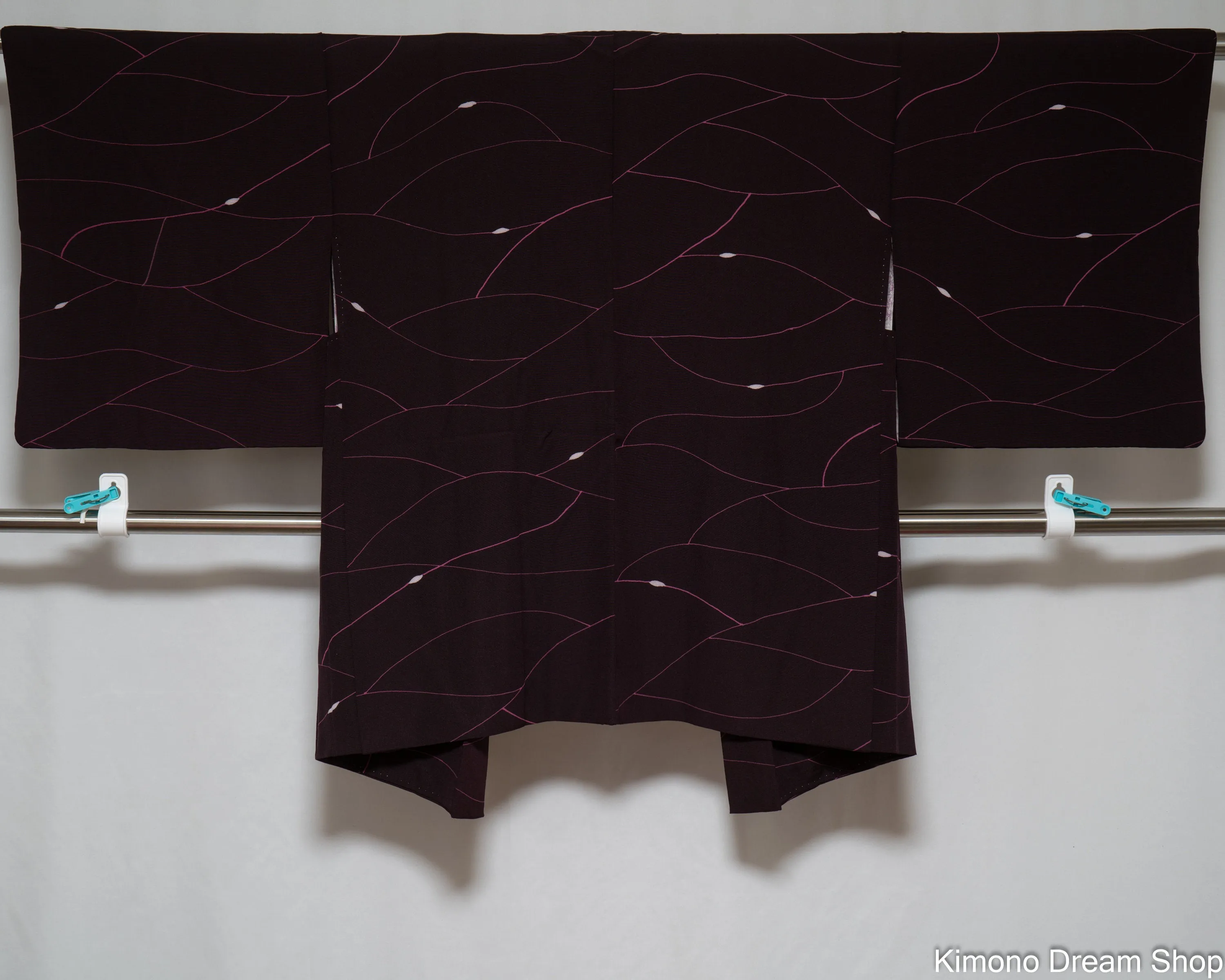 Dark Purple Silk Haori - Abstract Lines and White Spots - Vintage Kimono Jacket - Made in Japan