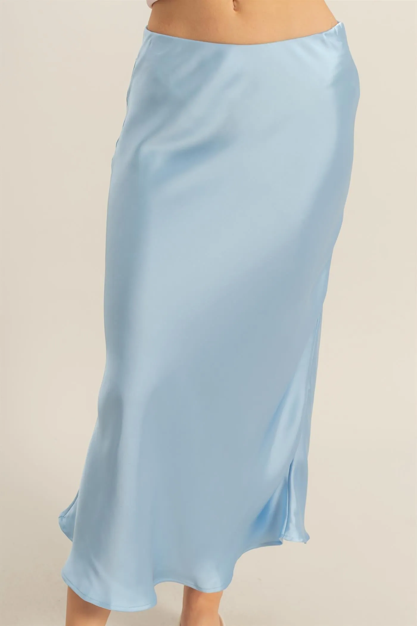 DZ25C185-High-Waisted Satin Midi Skirt
