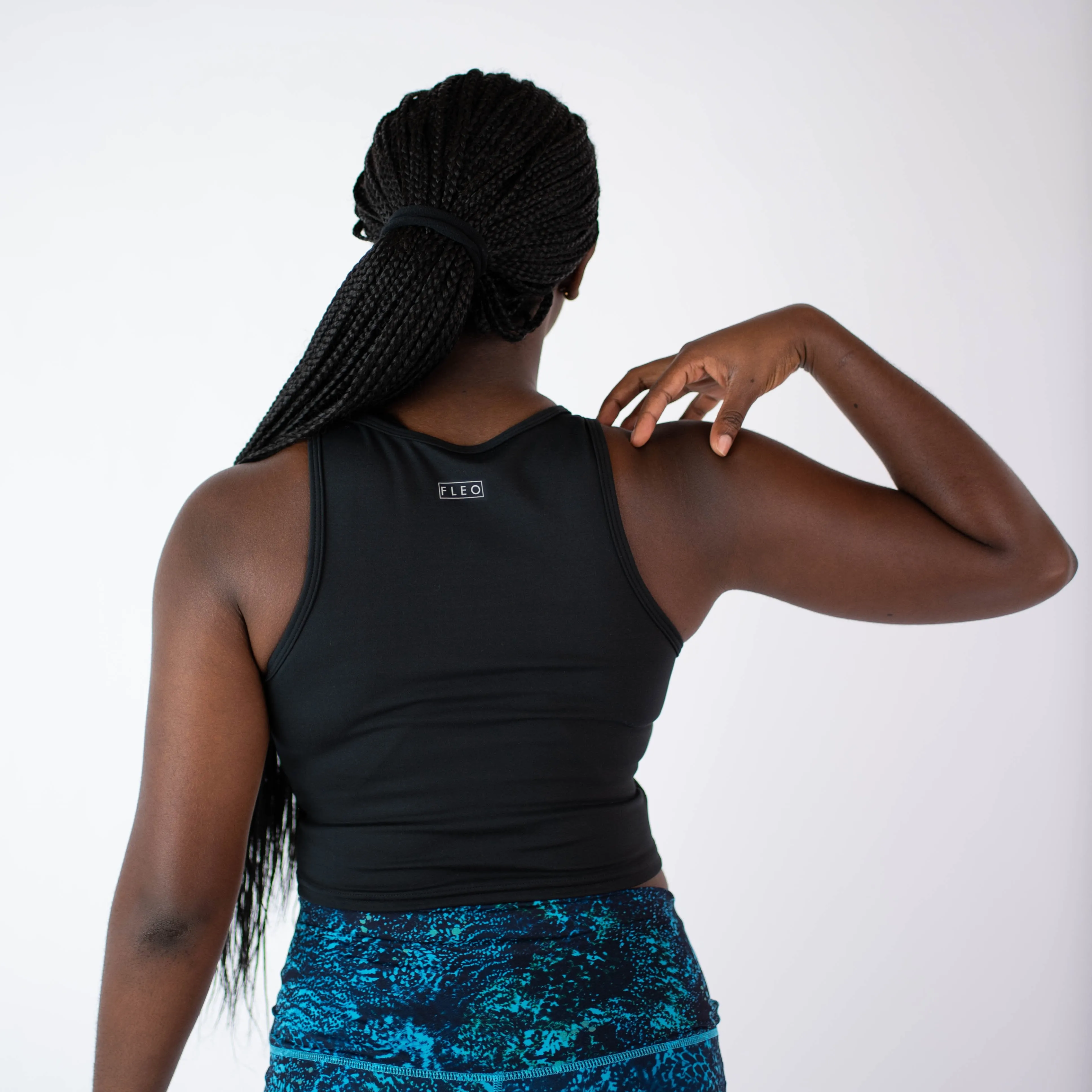 FLEO Tempo Crop Tank - Black