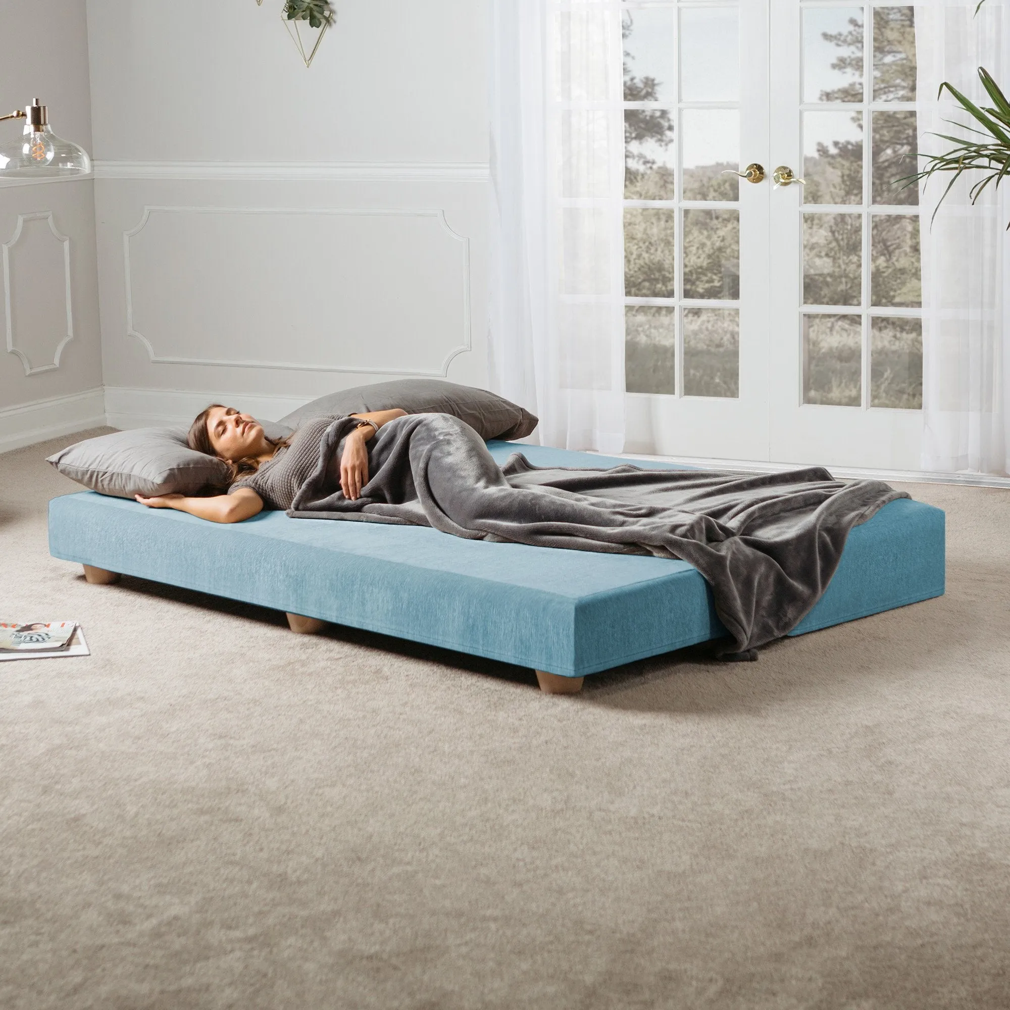 Jaxx Alon Convertible Queen Daybed & Mattress