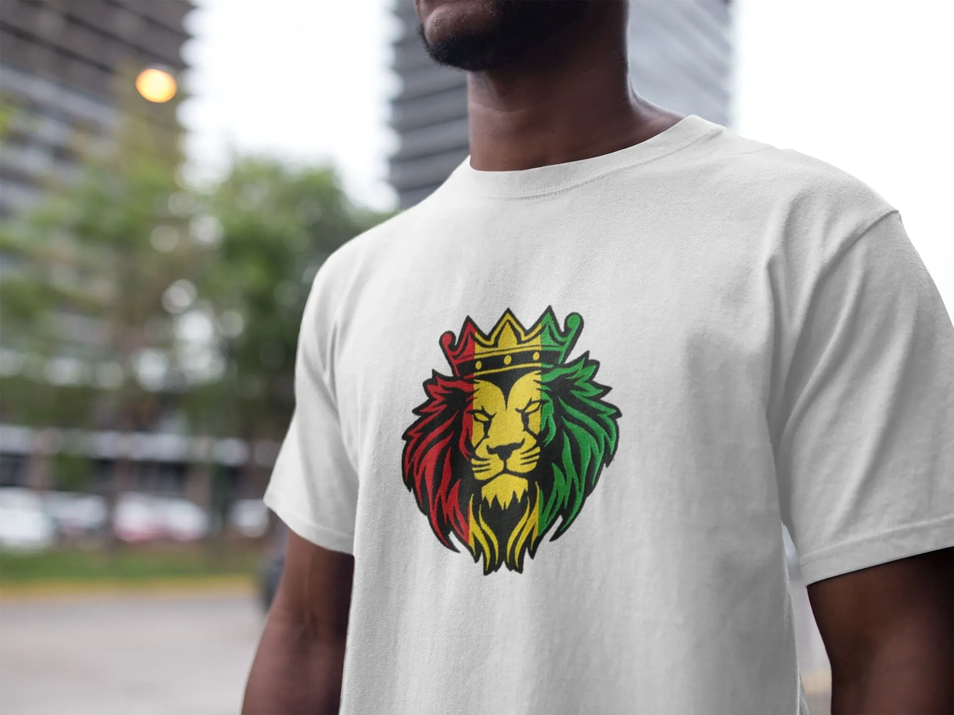 Lion Crown Embroidered T-shirt