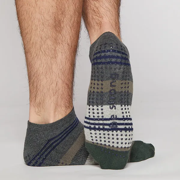 Mens Be Strong Grip Socks (Hunter)