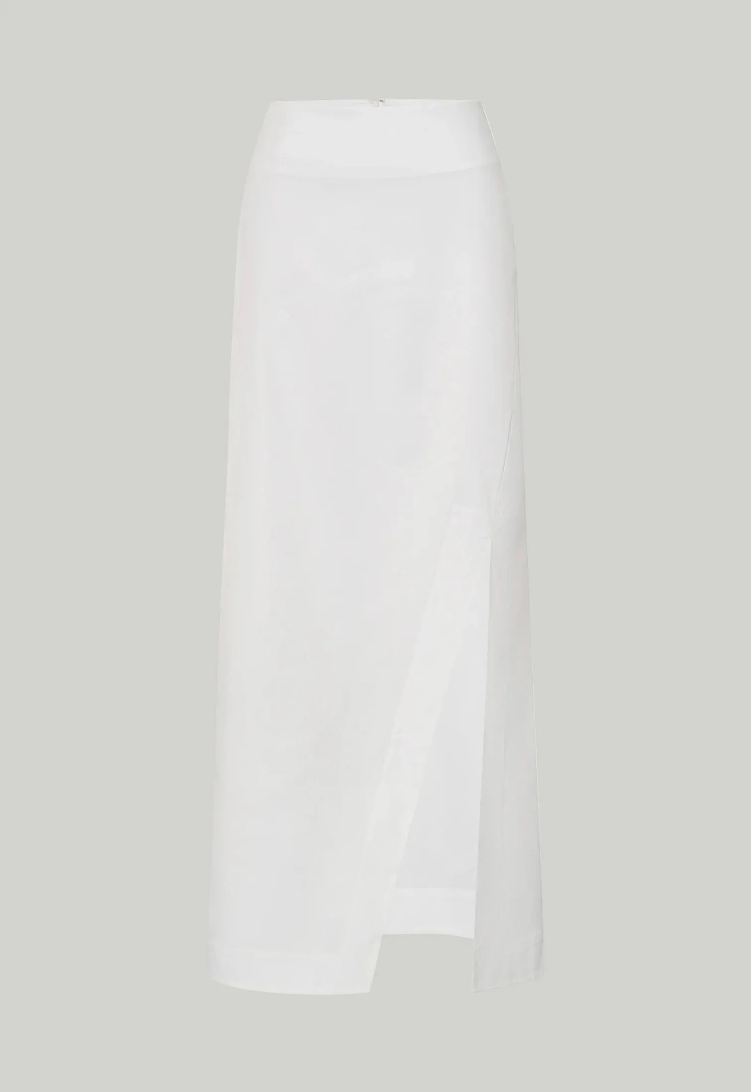 Slim Skirt in White