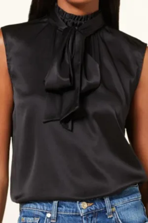 Zephyr Black Top
